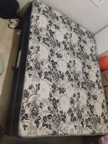 Cama box conjugada casal