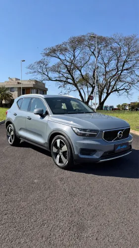 Volvo XC40 T-5 Momentum 2.0 252cv AWD 2020