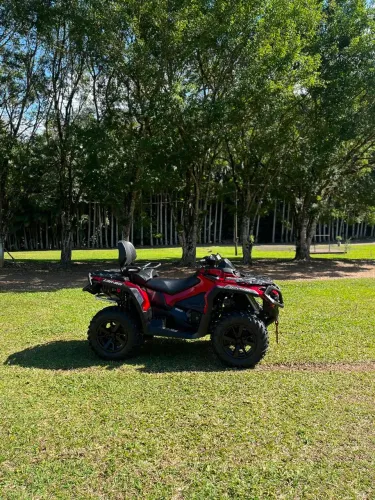 Quadriciclo Can-Am Outlander Max 850 XT