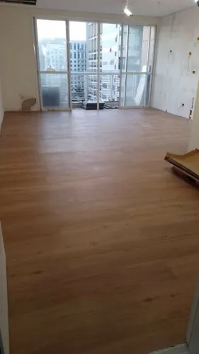 Preciso de instalador de pisos porcelanato e cerâmica