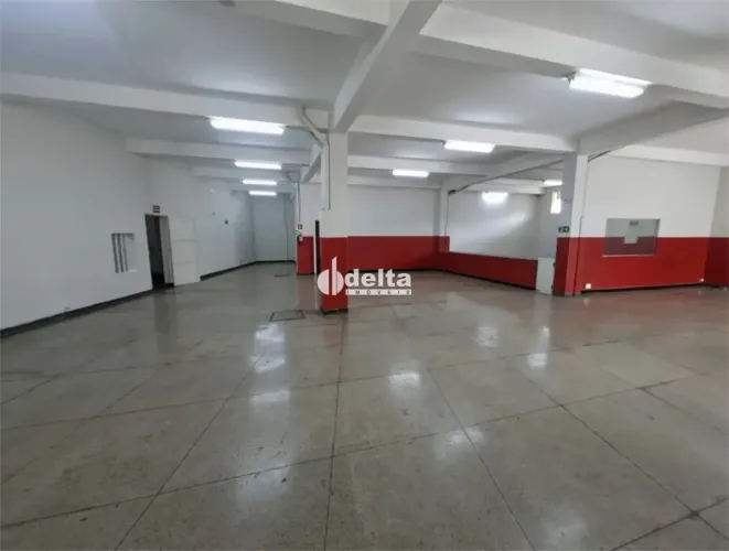 Loja comercial disponível para Locação no bairro Jardim Brasília em Uberlândia-MG