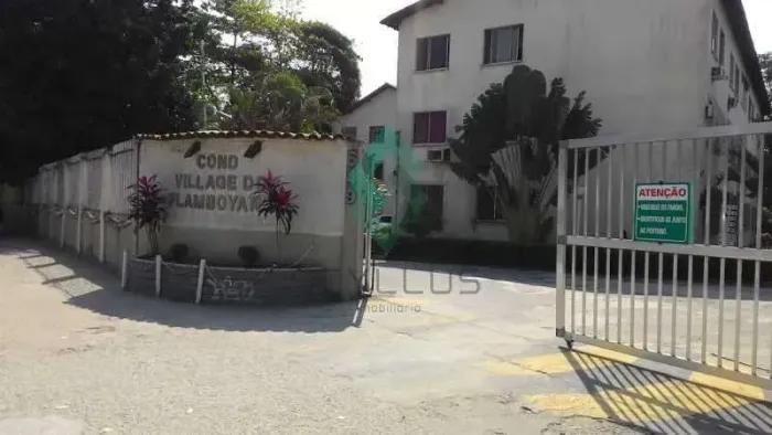 Apartamento em Estrada Marechal Miguel Salazar Mendes de Morais - 51m² (Ref: C3484)