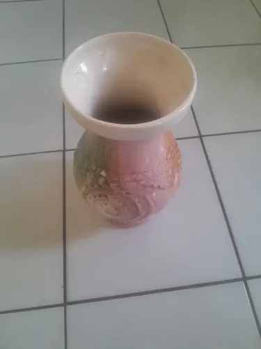 Vaso de porcelana para flores