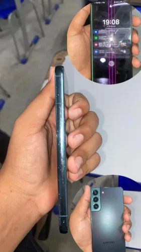 S22 5G? 128GB ? 8+8 DE RAM? Snapdragon 8 gen 1 ? Só tem 4 linhas na tela, mas t