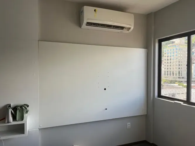 Painel com LED para sair até domingo