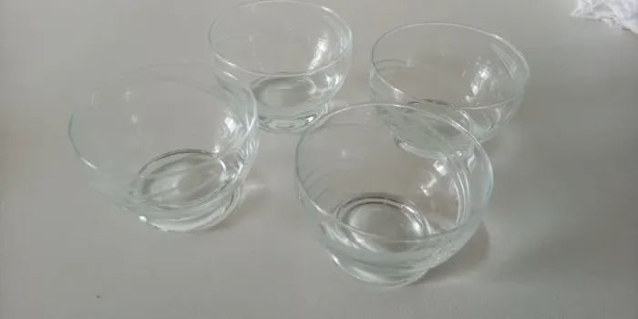 Conjunto de taças para sobremesa. 4 peças