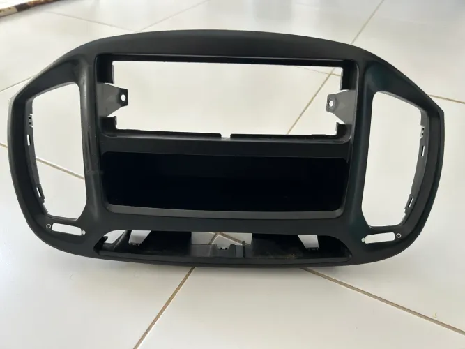 Moldura 1din fiat uno 2015 em diante