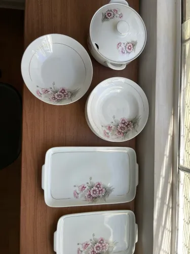 Conjunto Sopeira Porcelana década 70