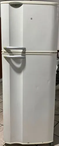 Geladeira Electrolux DC34 - original