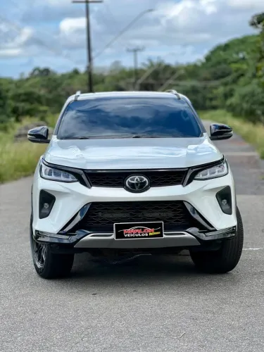 Toyota Hiace 2.8 D-4D TURBO DIESEL MINIBUS 15+1 DX AUTOMÁTICO 2019