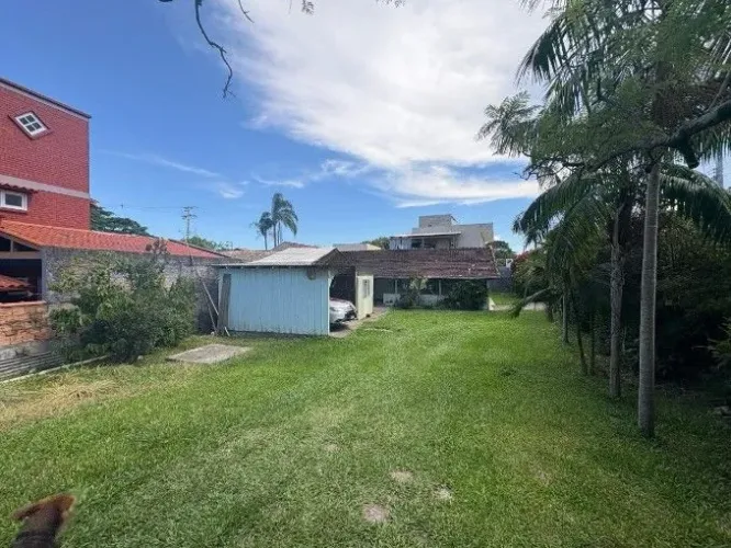Terreno a venda no Campeche - Florianópolis