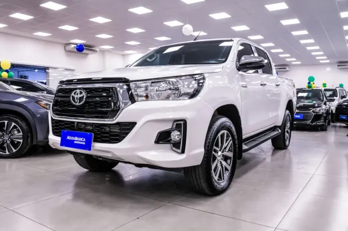 Toyota Hilux CD SRV 4X4 2.8 TDI Diesel Aut. 2020