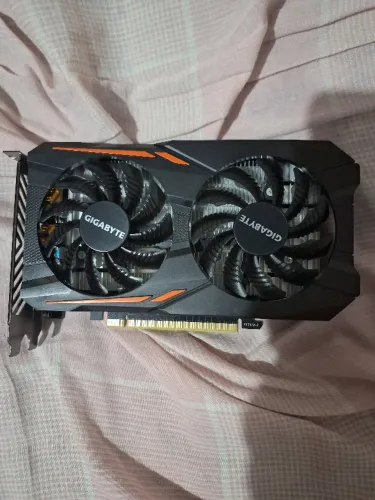 GeForce GTX 1050 Ti 4 Gb Gigabyte