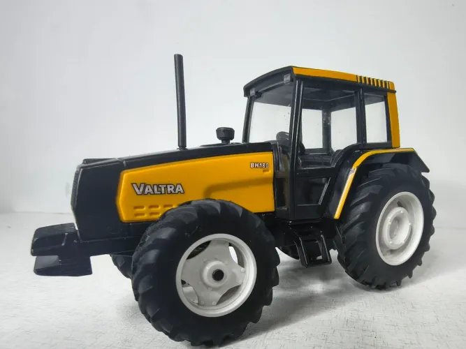 Miniatura Trator Valtra BH180 