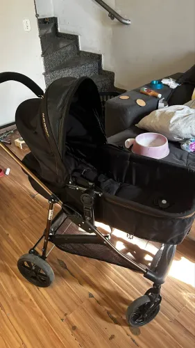 Carrinho Galzerano + bebê conforto