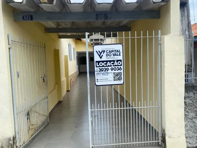 Casa com 2 dormitórios para alugar - Vila Maria - São José dos Campos/SP