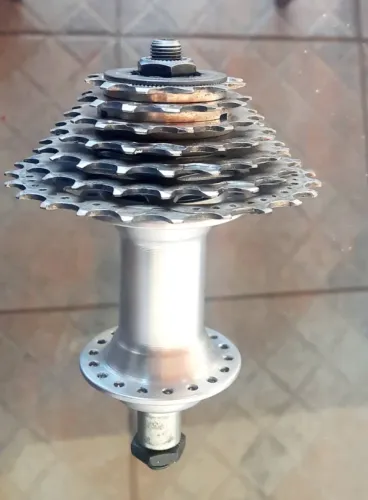 Cubo Shimano c/ cassete 7v