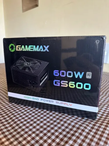 Fonte Gamemax 600w