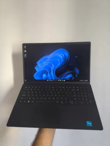 Notebook Dell core i5 de 11°ger + 8gb + 256gb SSD M2 seminovo!