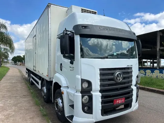 VW 30.330 Automático | Baú Refrigerado 11m | Único Dono