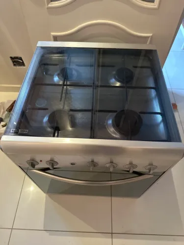 Fogão 4 bocas de inox de imbuir perfeito