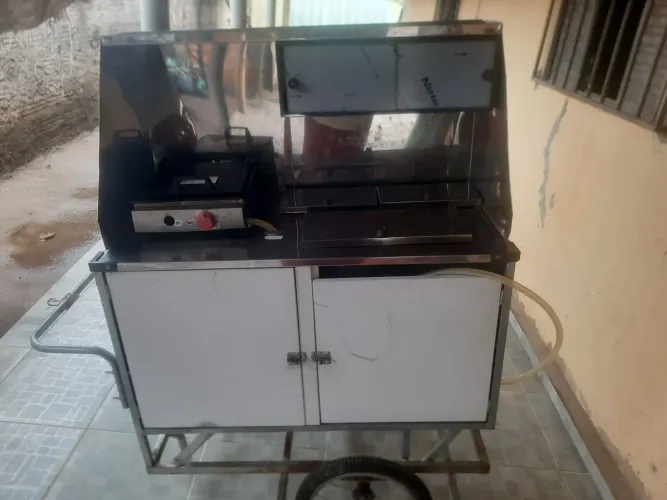 Carrinho de cachorro quente 
