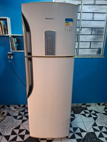 Geladeira Continental FrostFree GeloSeco Funcionando Perfeitamente R$1.600Facilito Entrega