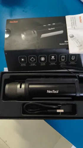 Lanterna Nextool (xiaomi) original semi nova