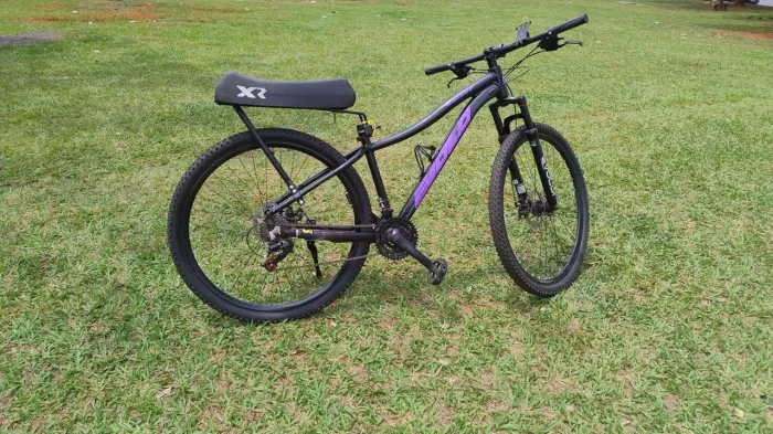 Bike Aro 29 - Impecável, usada por 1 mês