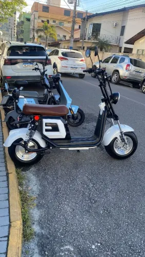 Para vender rápido Scooter Elétrica 1000 watts potência 60km de autonomia + brindes