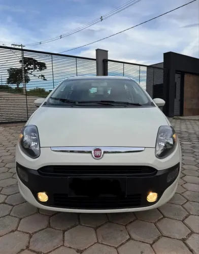 Fiat Punto Attractive 1.4 Fire Flex 8V 5P 2017
