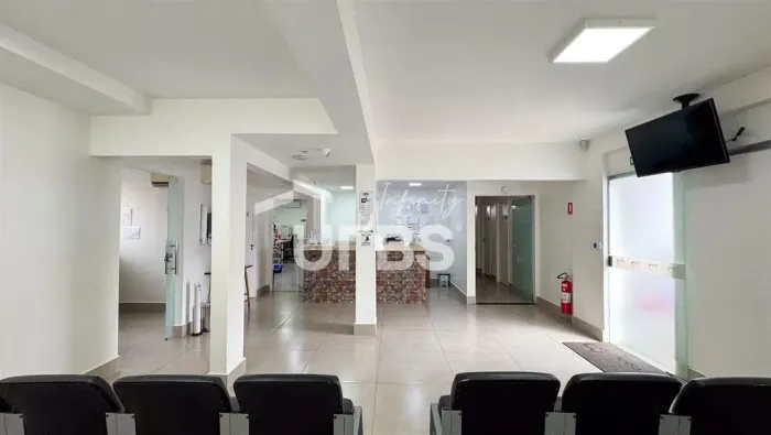 Vendo imóvel comercial gerando renda ( Laboratorio ) 400m2 Area privada, 470m2 de Area Tot