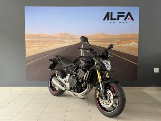HONDA CB600F HORNET