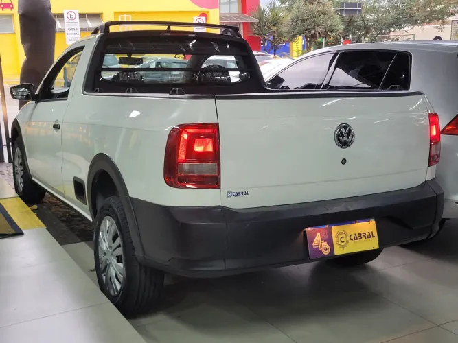 Volkswagen Saveiro Robust 1.6 Total Flex 8V 2023