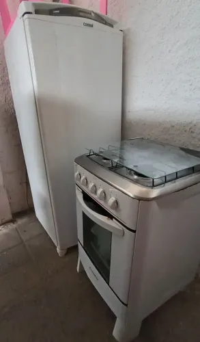 ? VENDO GELADEIRA + FOGÃO ? R$ 1.000!
