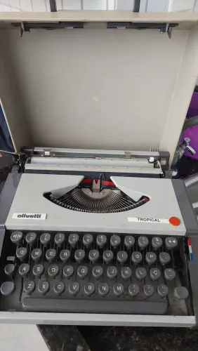 Máquina de escrever