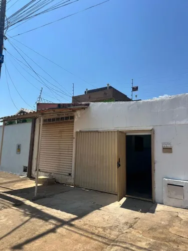 CASA E LOJA  PARA LOCAÇÃO - SETOR LESTE