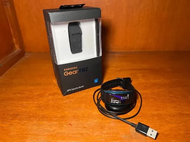 Smartwatch Samsung GearFit 2 GPS - COMPLETO COM CAIXA E CARREGADOR - EM ÓTIMO ESTADO