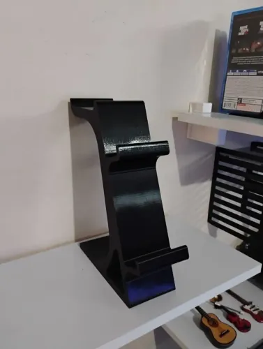 Vendo SUPORTE de controle (ps4,ps3,ps5 e Xbox ) produto está Semi-novo