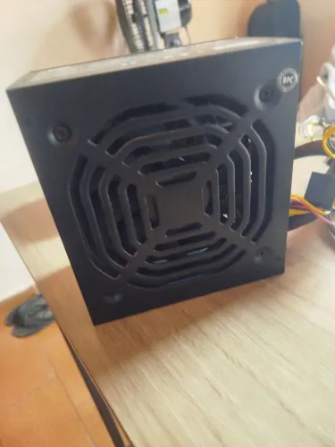 Vendo fonte de PC