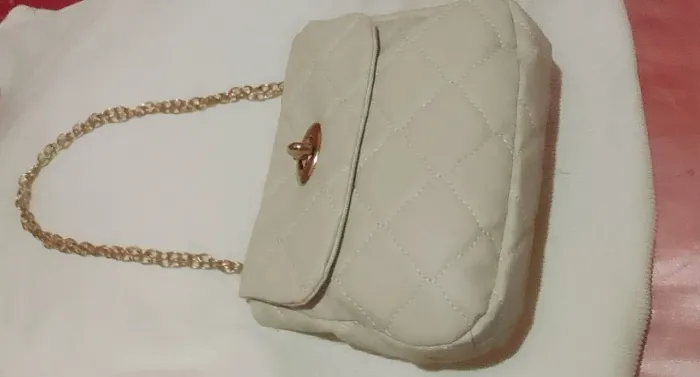 Bolsa bege feminina