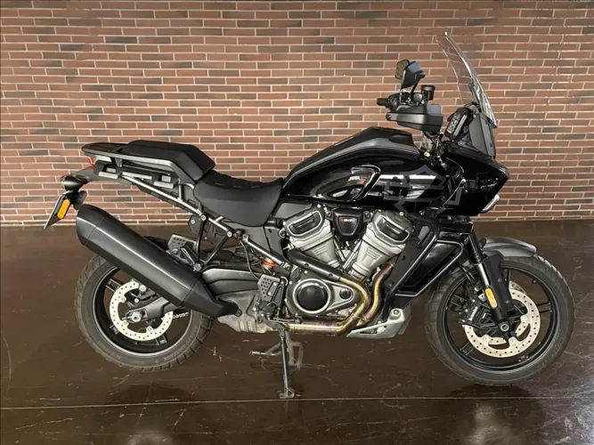 HARLEY-DAVIDSON PAN AMERICA 1250 S