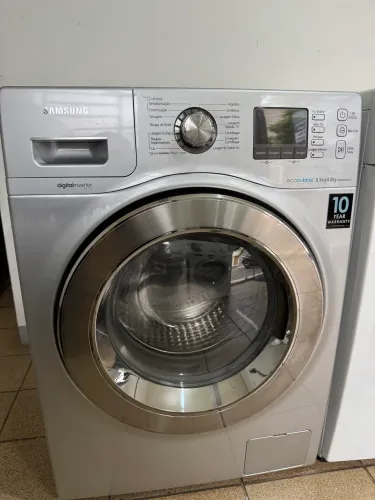 Lava e seca Samsung