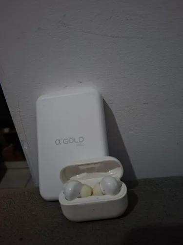 Vendo carregador portatil + fone Bluetooth