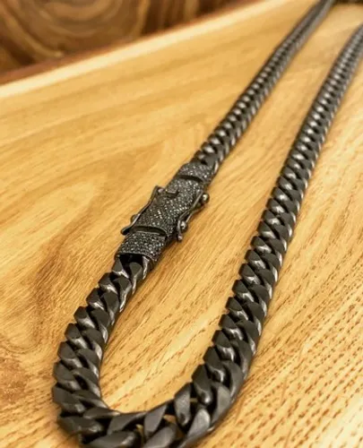 Corrente Cuban Link ouro Negro 18k 750 250 gramas