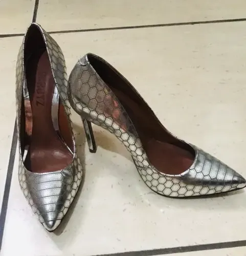 Sapato scarpin Schütz