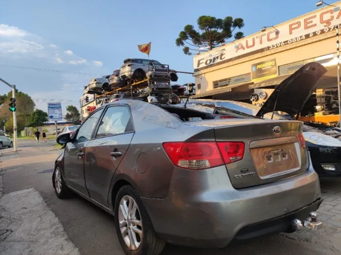 Sucata Cerato 1.6 2011 Retirada de peças
