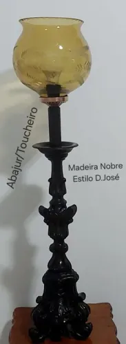 Abajur de Mesa em Madeira Nobre estilo D. José