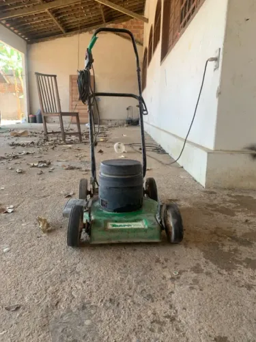 Cortador de grama