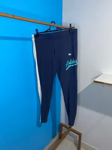 Calça Adidas Feminina
